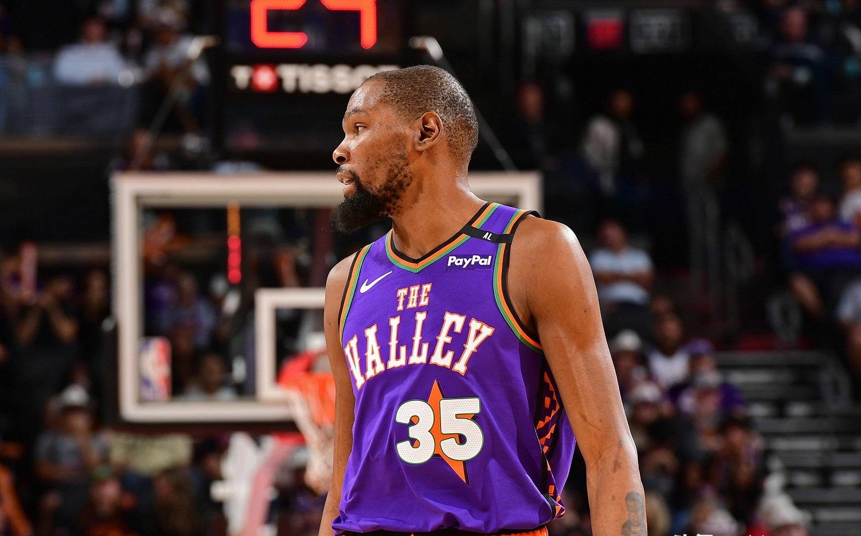 爱游戏大厅-雷霆横扫广州队，杜兰特惊艳四座