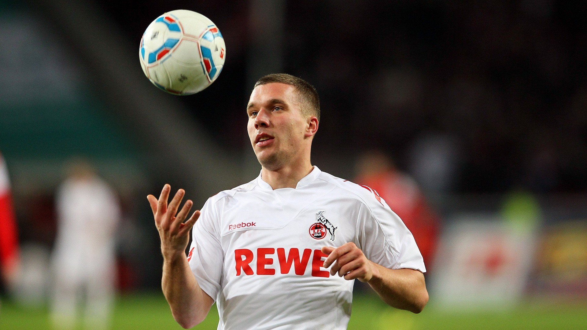 爱游戏大厅-德甲争冠战焦点战,切尔西强行终结尼日利亚,足球,一场全球化的权力游戏