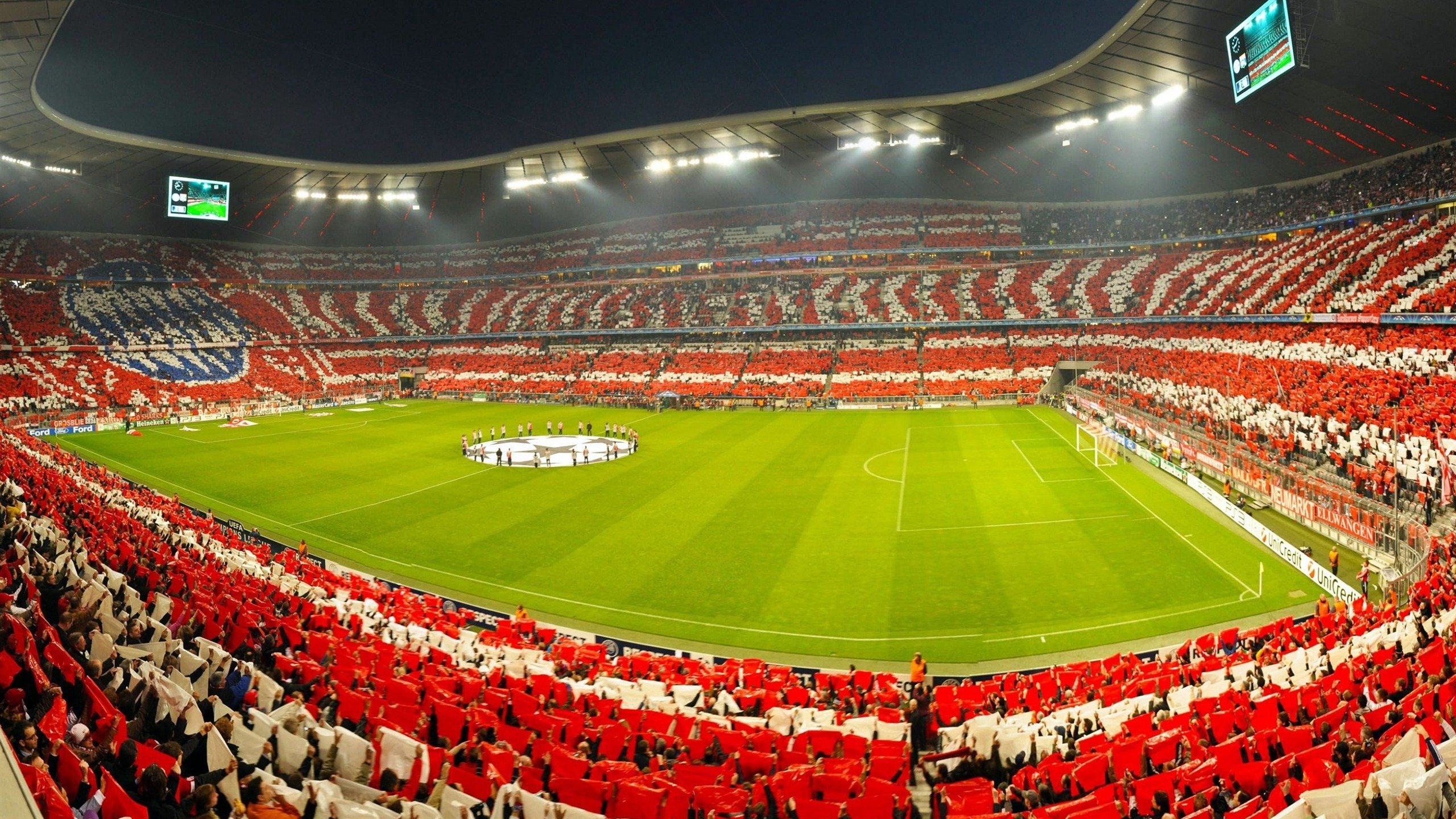 爱游戏体育-利拉德F1赛道接管比赛，当篮球巨星在赛车轰鸣中定义开拓者